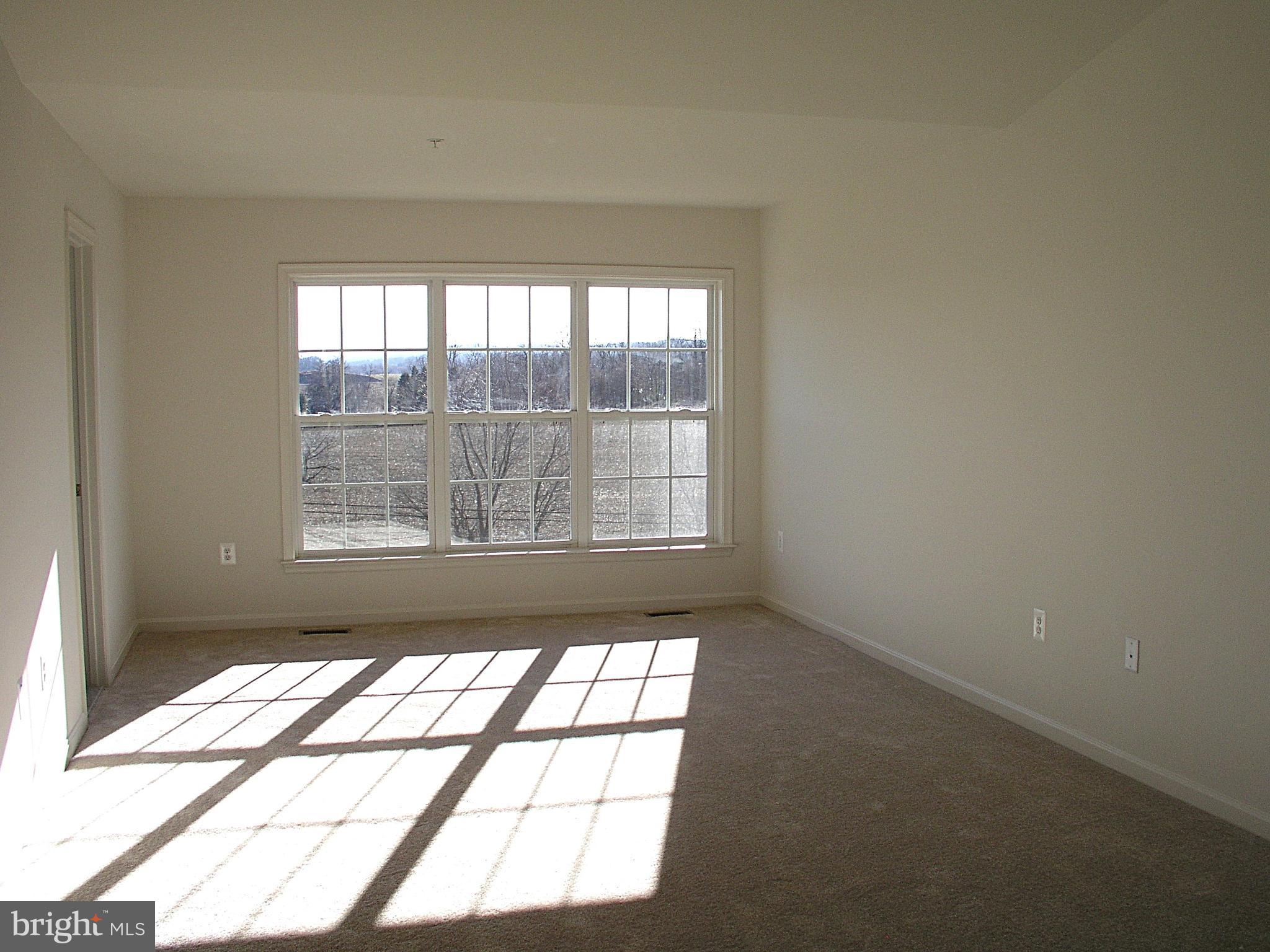 WHITTIER POND - Residential