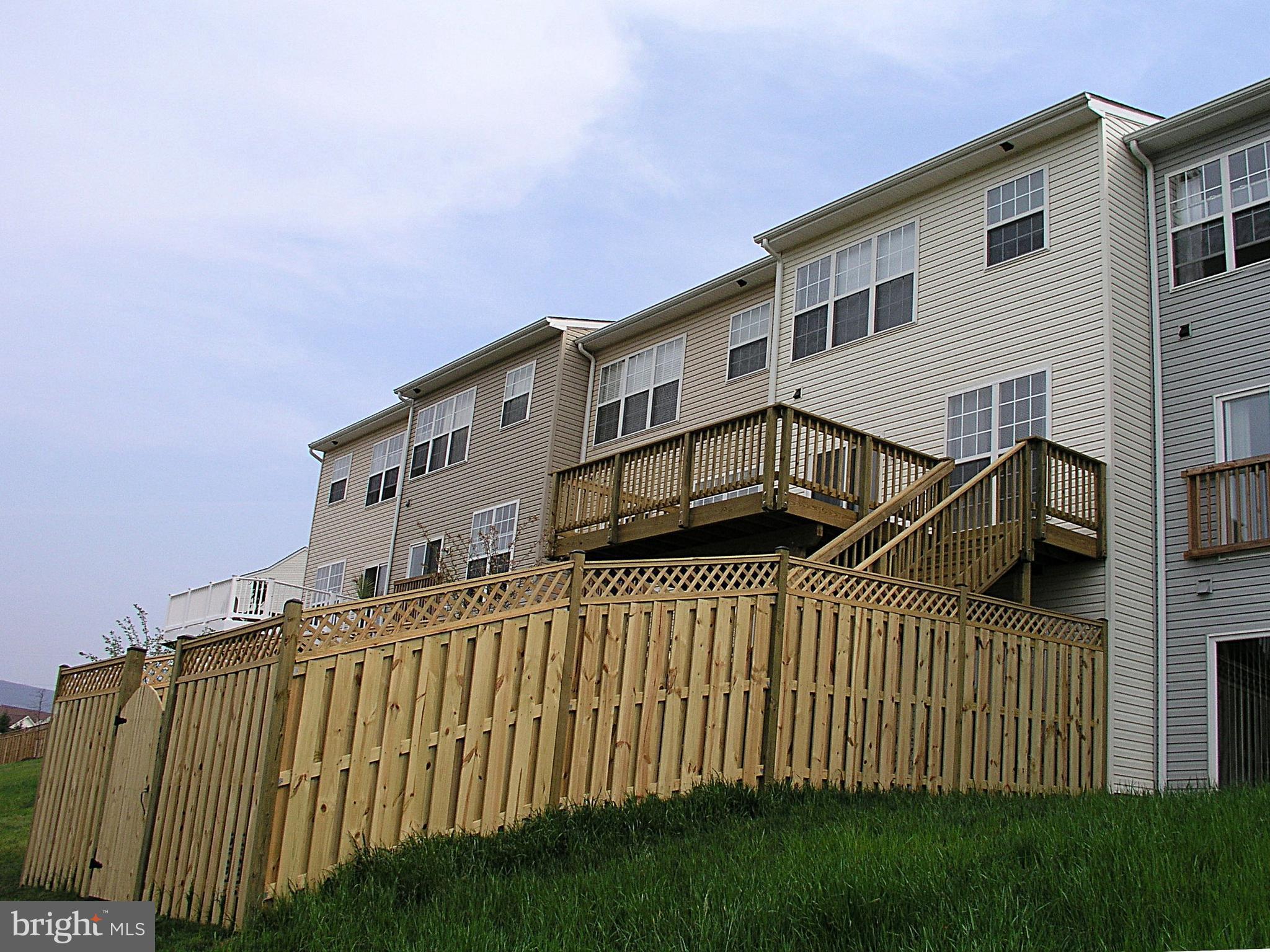 WHITTIER POND - Residential