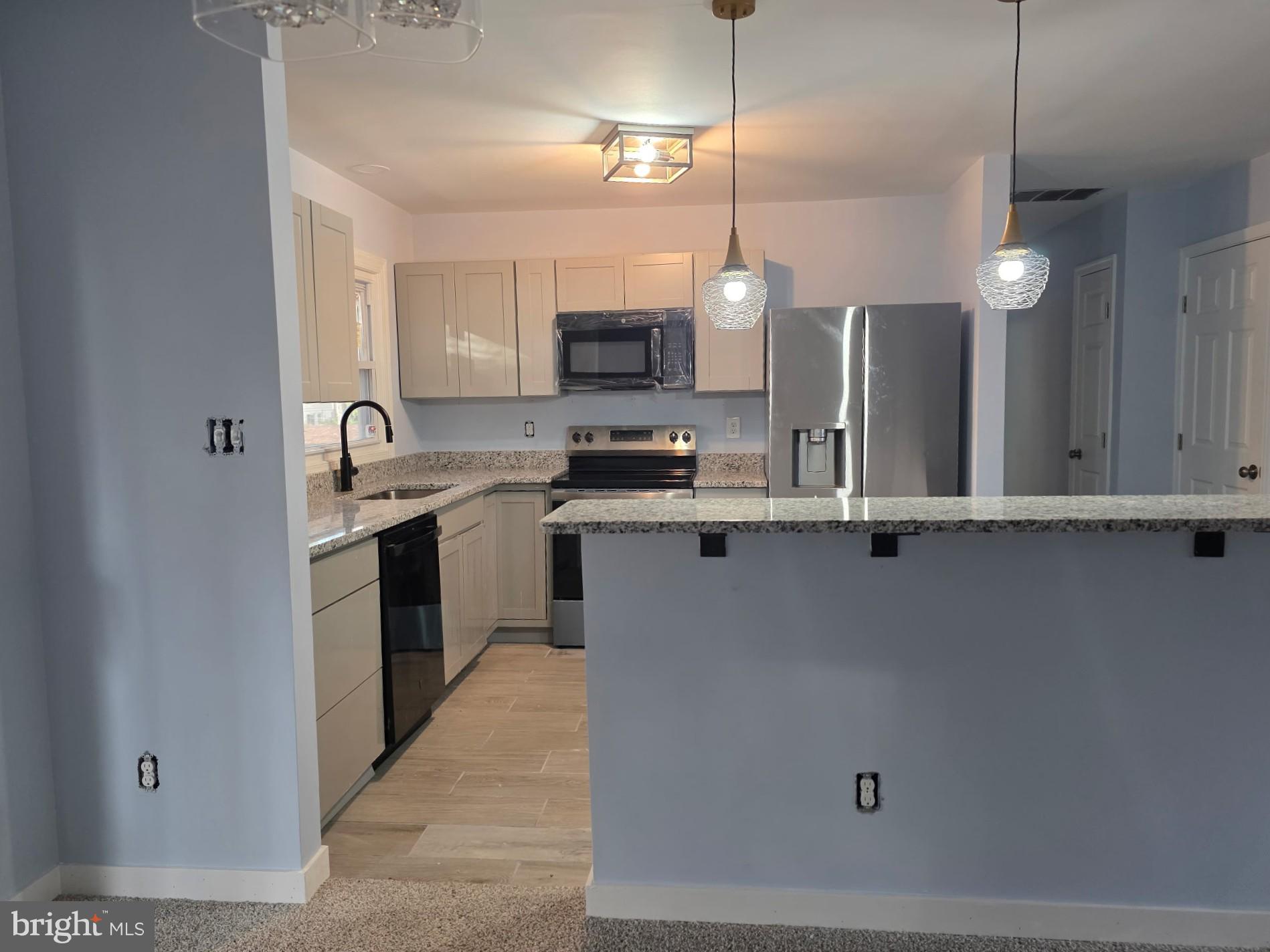 ESSEX SOUTH - Residential