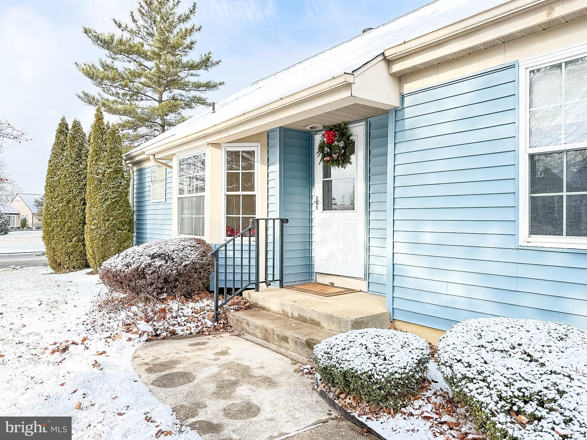 167 CONCORDIA CIRCLE E