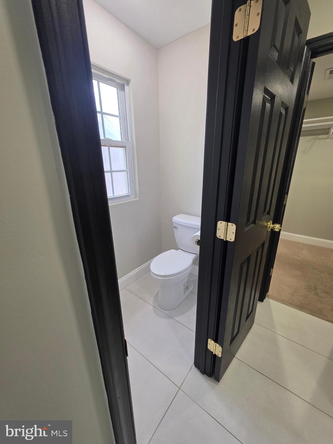 WEST LAWN - Residential