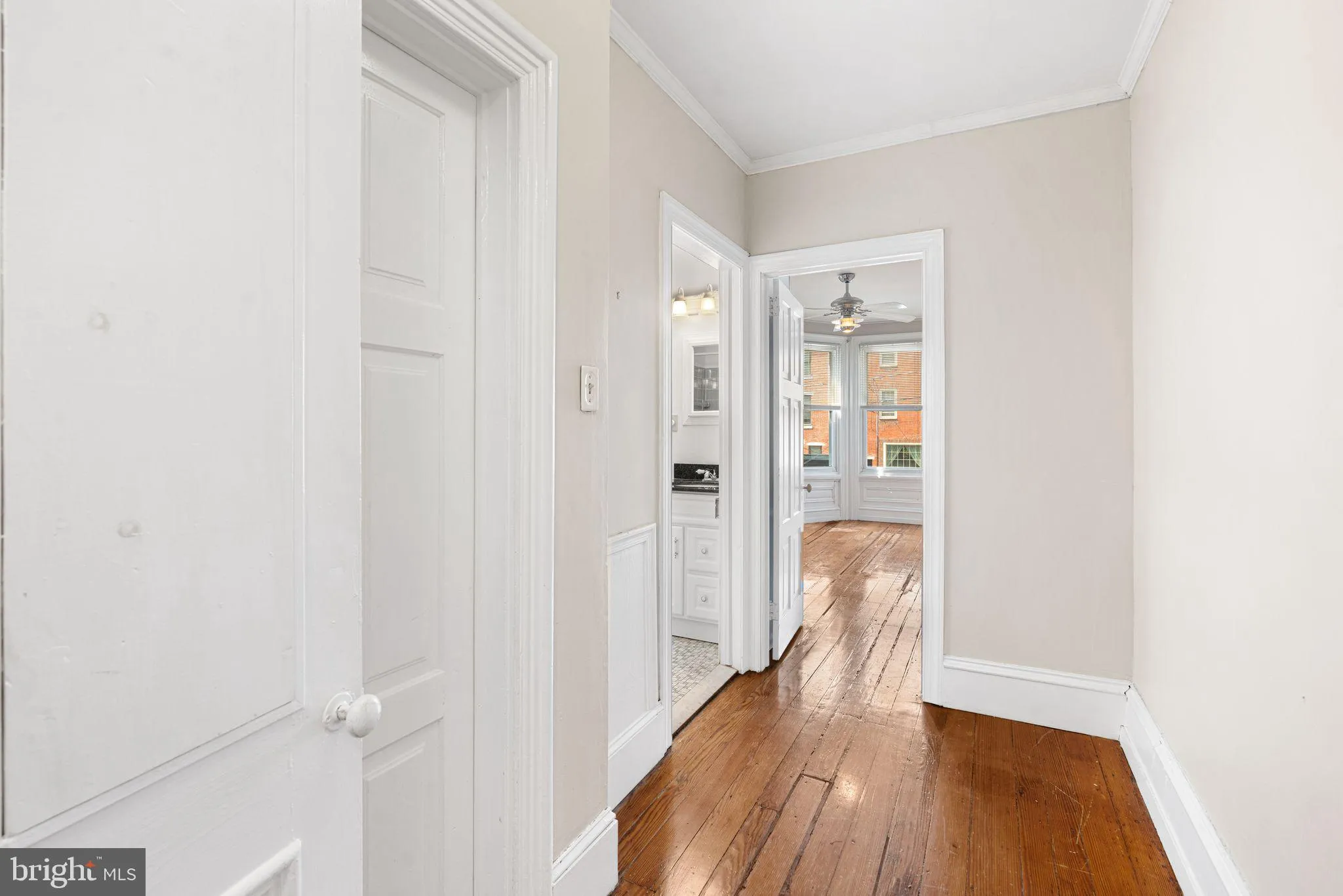 Philadelphia, Pennsylvania 19130, United States, 4 Bedrooms Bedrooms, ,3 BathroomsBathrooms,Residential,Pending,181572