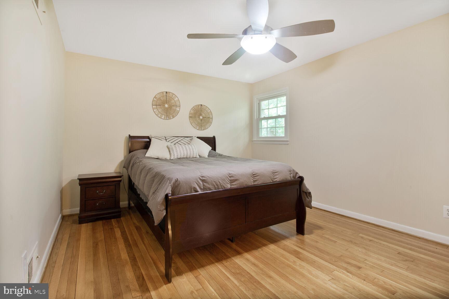 NORTHWEST BRANCH ESTATES - Residential