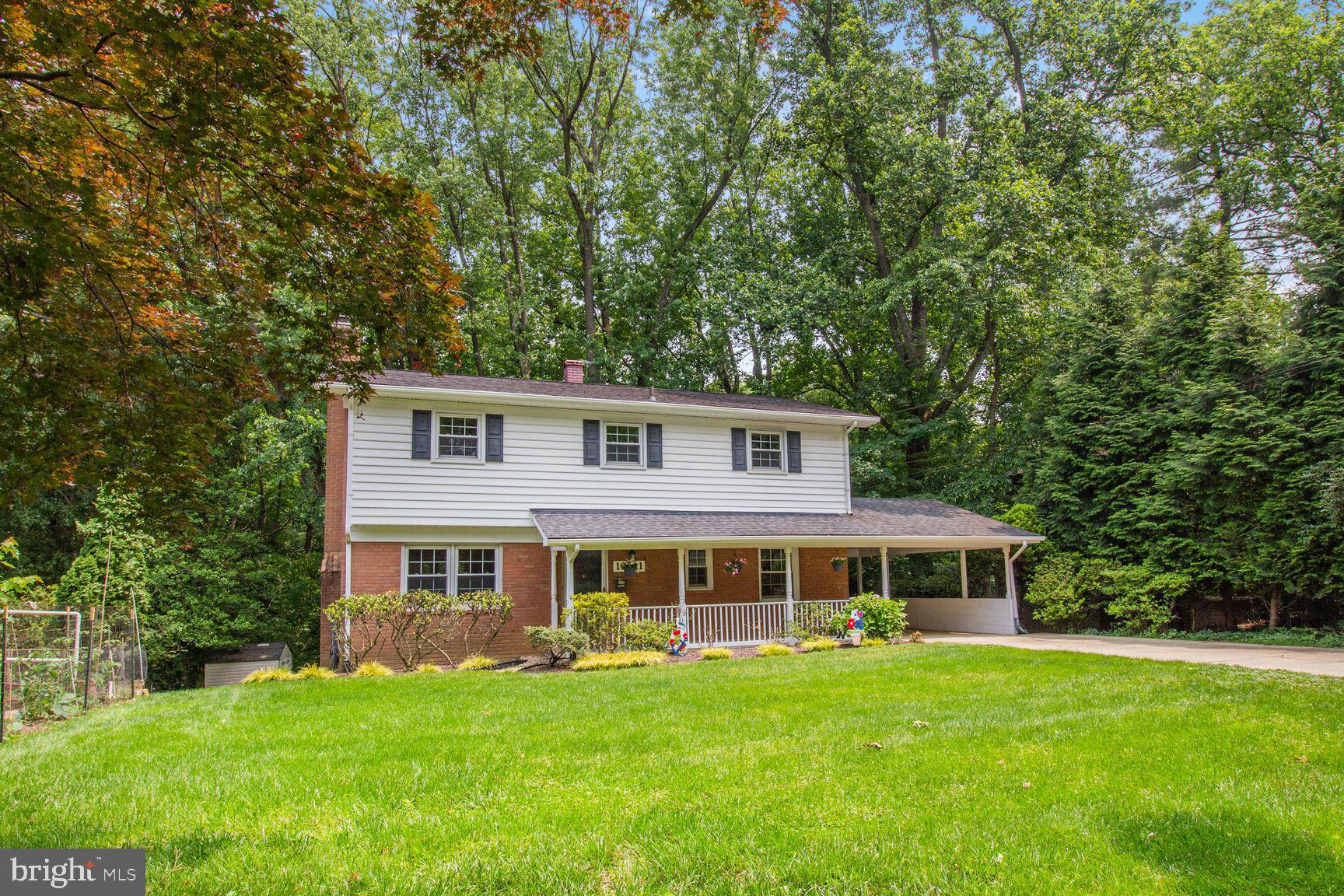 NORTHWEST BRANCH ESTATES - Residential