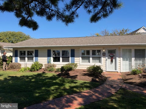 Homes For Sale - 606 S Pacific Avenue<br/> Worcester County, OCEAN CITY, MD 21842