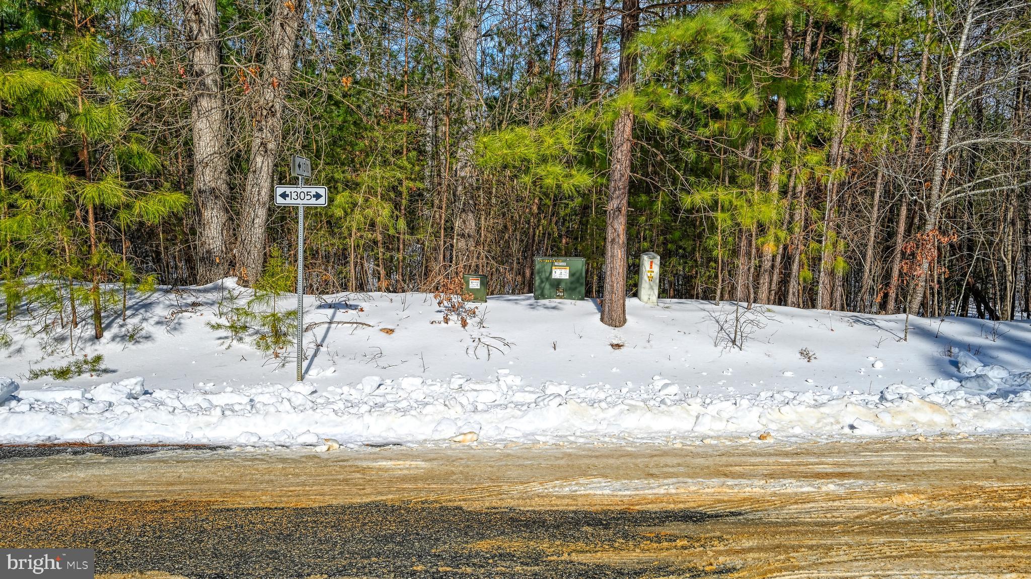 THE WATERS AT LAKE ANNA - Land