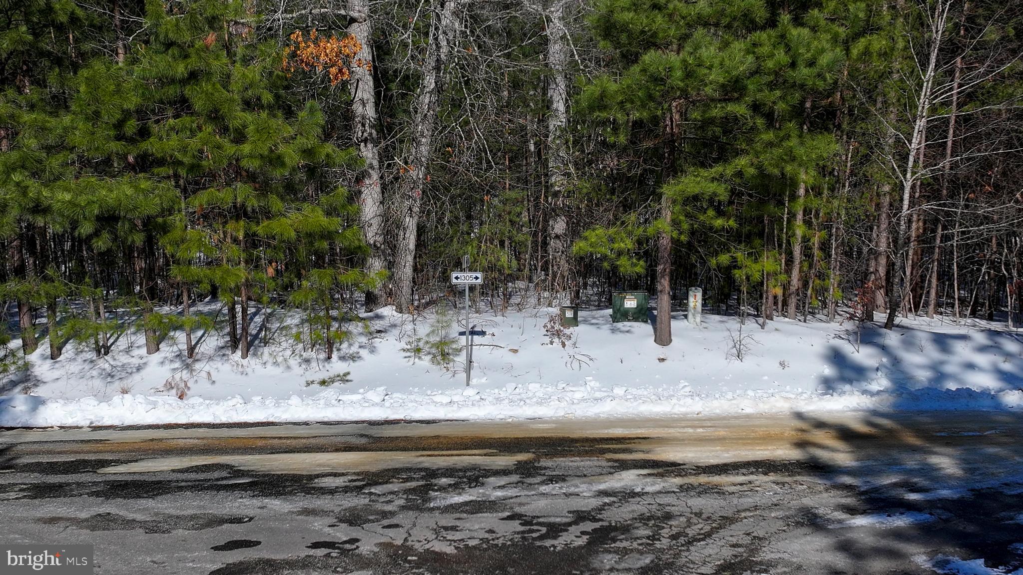 THE WATERS AT LAKE ANNA - Land