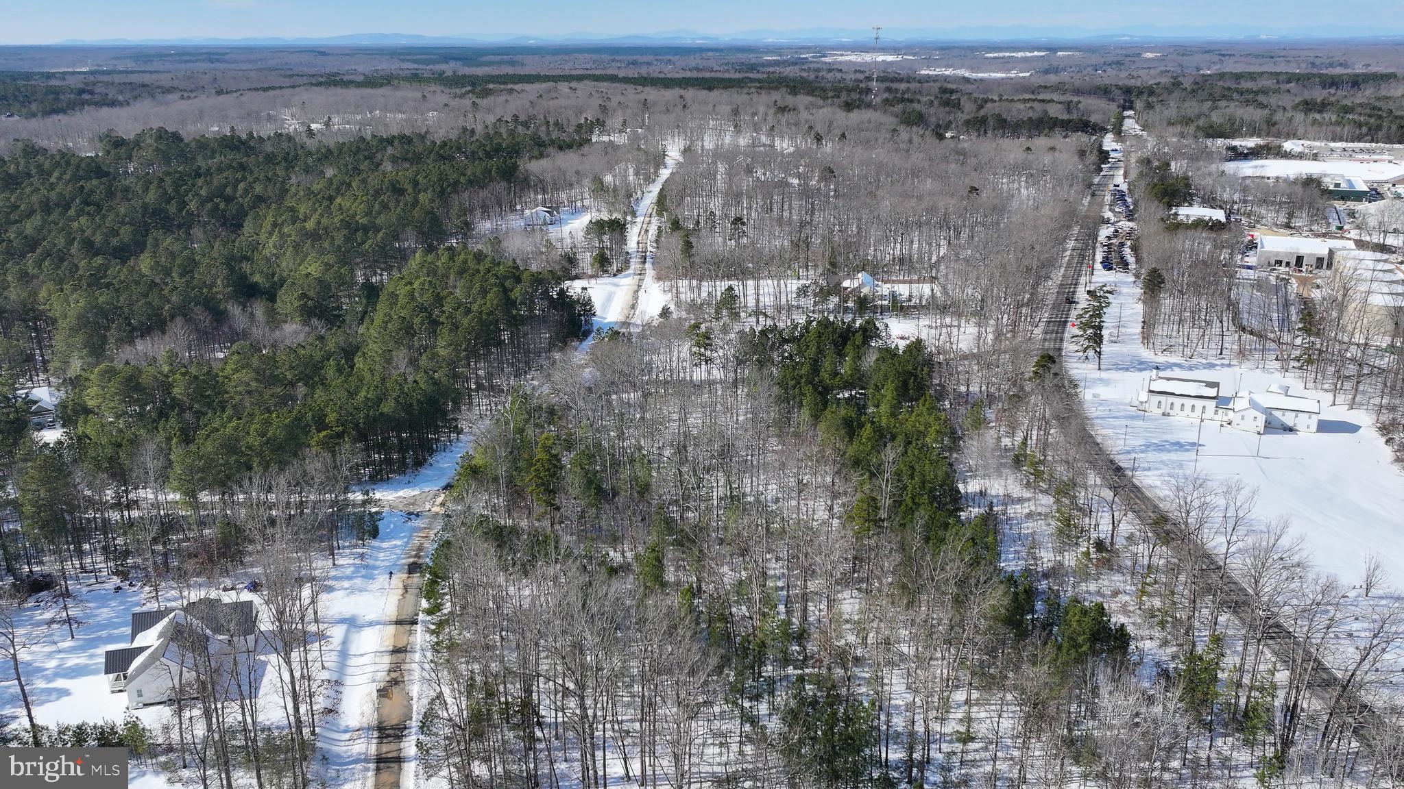 THE WATERS AT LAKE ANNA - Land