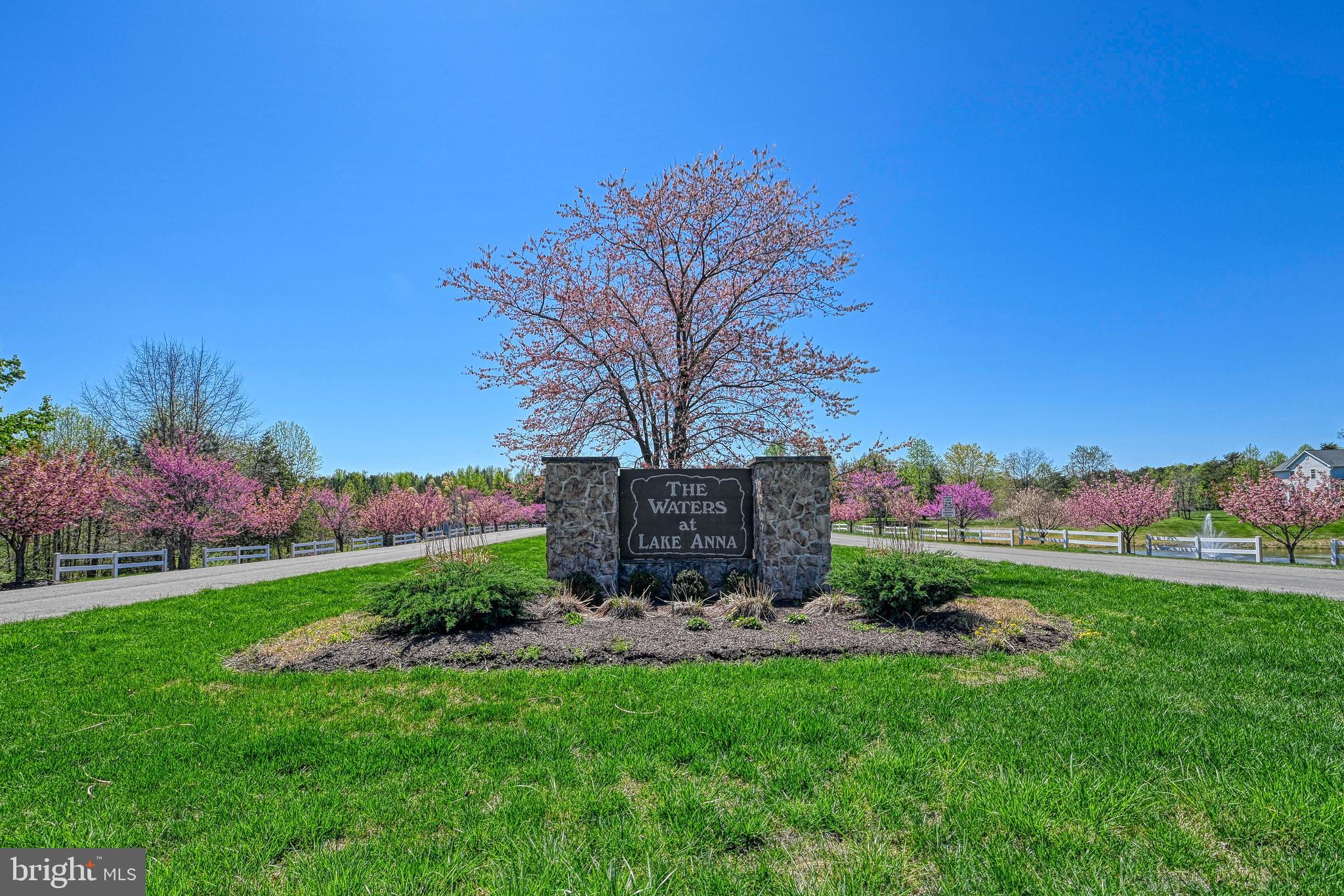 THE WATERS AT LAKE ANNA - Land