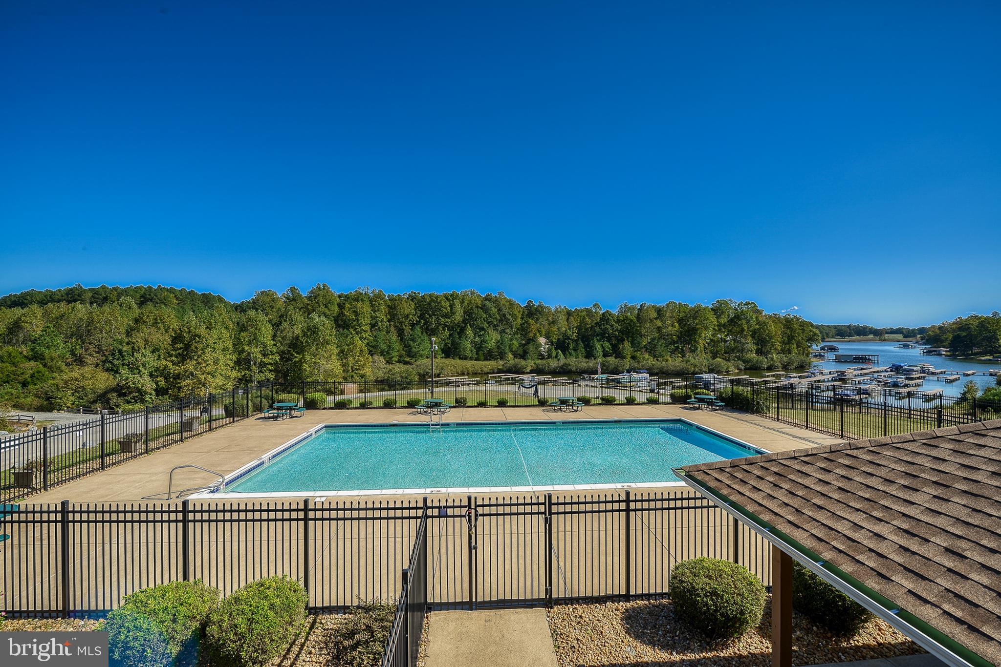 THE WATERS AT LAKE ANNA - Land