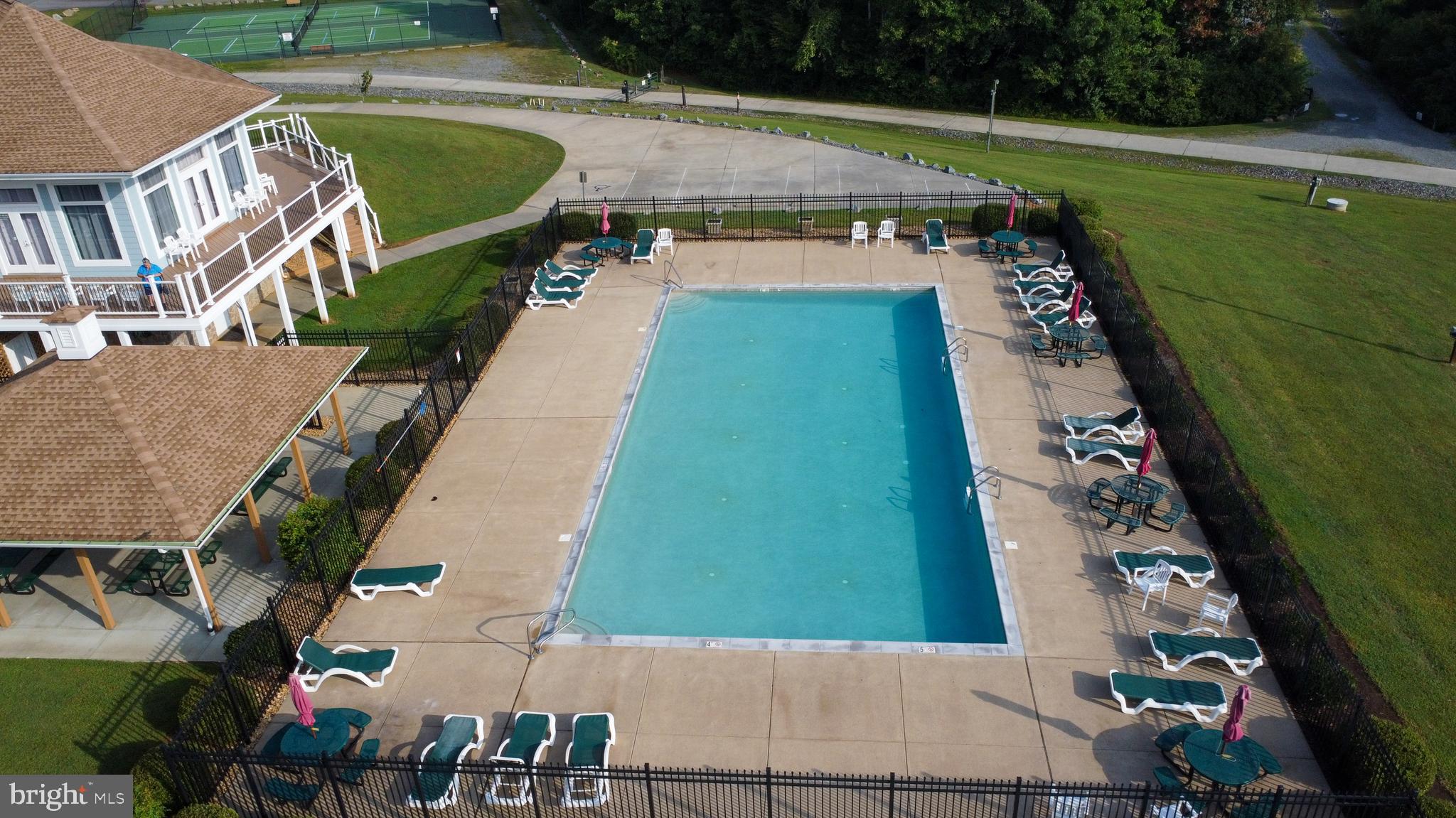 THE WATERS AT LAKE ANNA - Land