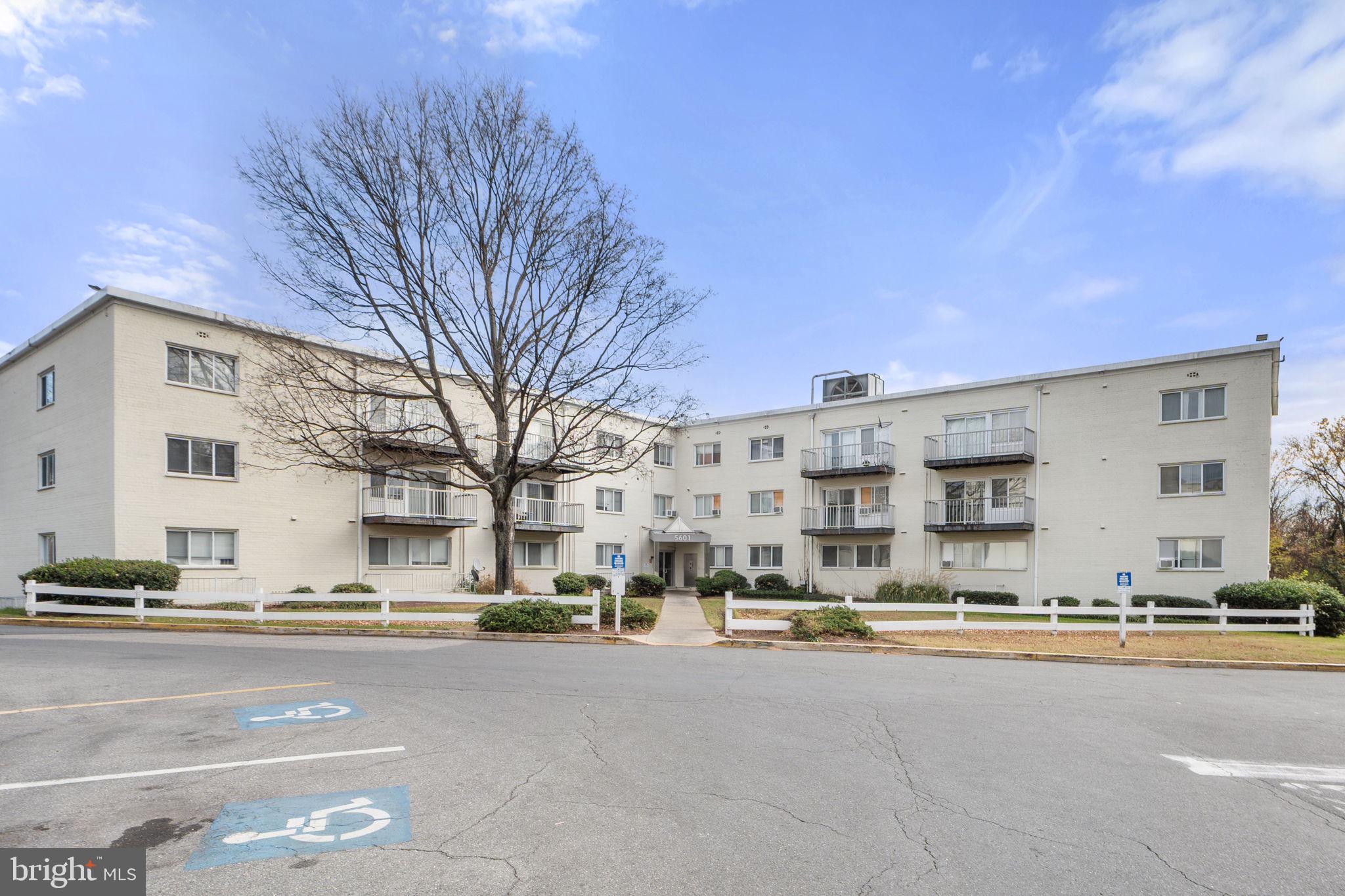 5601 PARKER HOUSE TERRACE 401