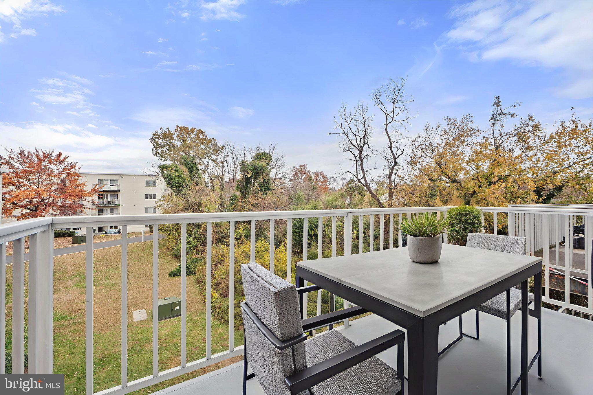 THE FAIRMONT 5601 CONDO - Residential