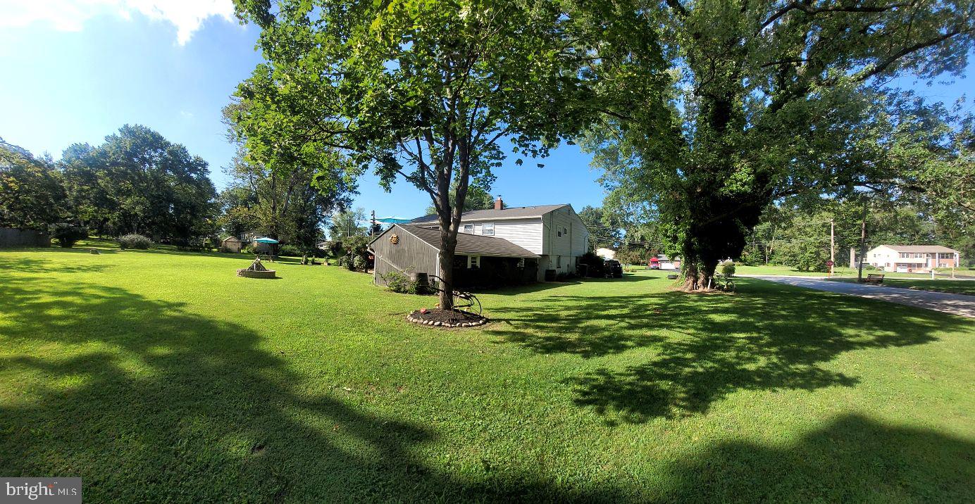 634 SANDRA LANE