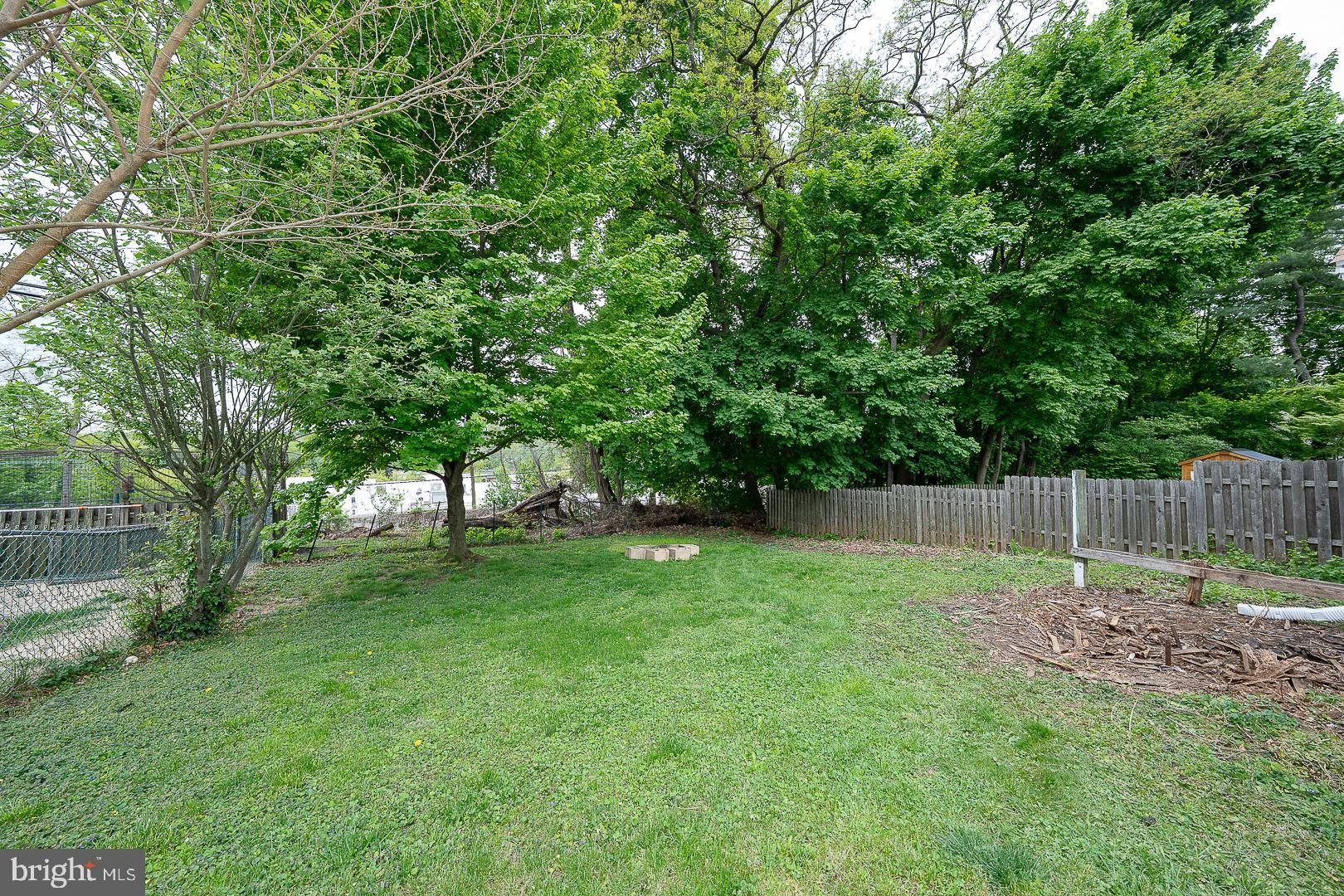 SAINT DAVIDS PARK - Residential