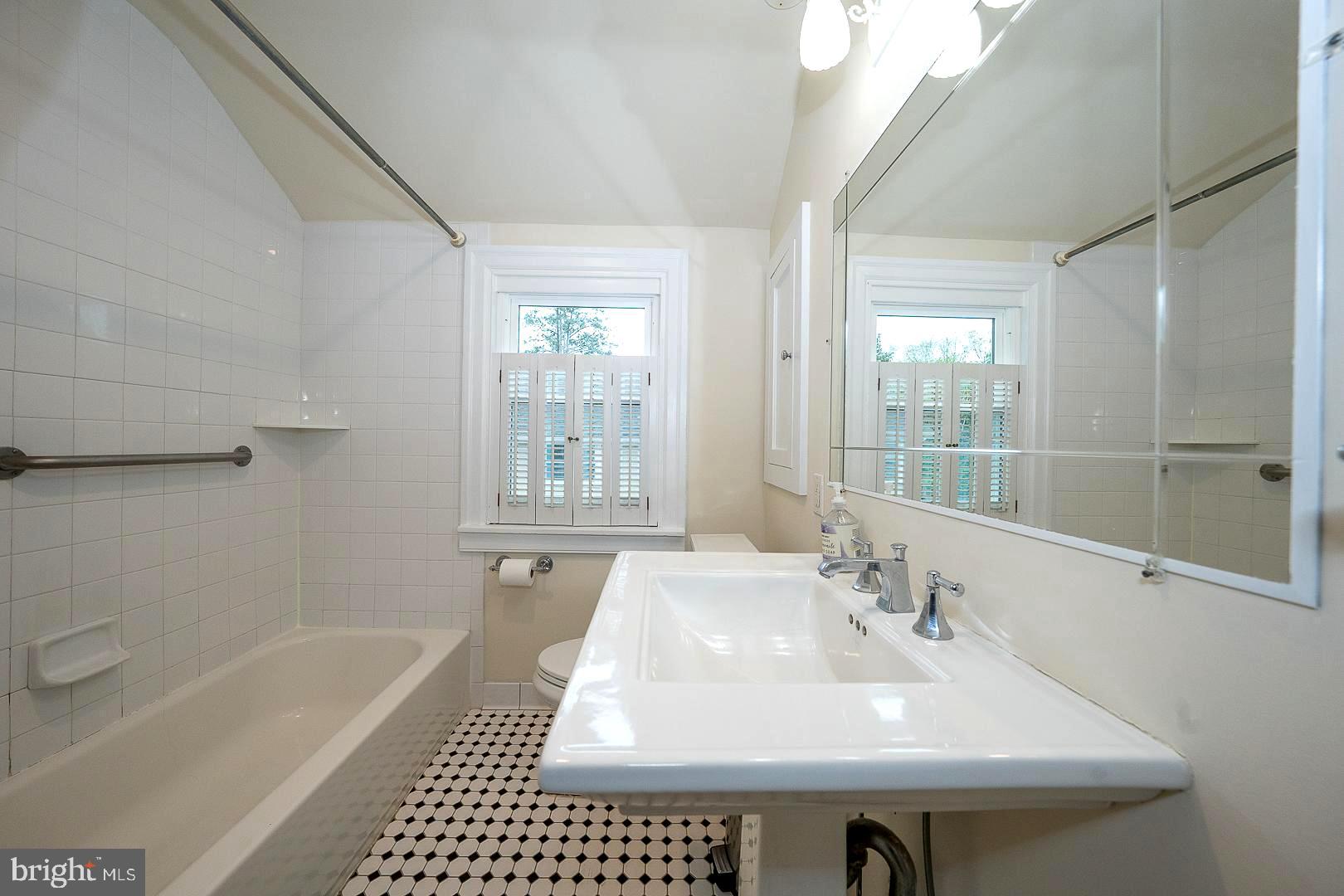 SAINT DAVIDS PARK - Residential