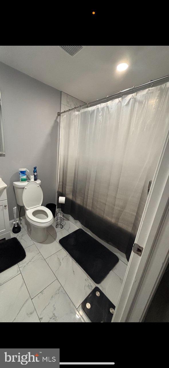 ELMWOOD PARK - Residential Income