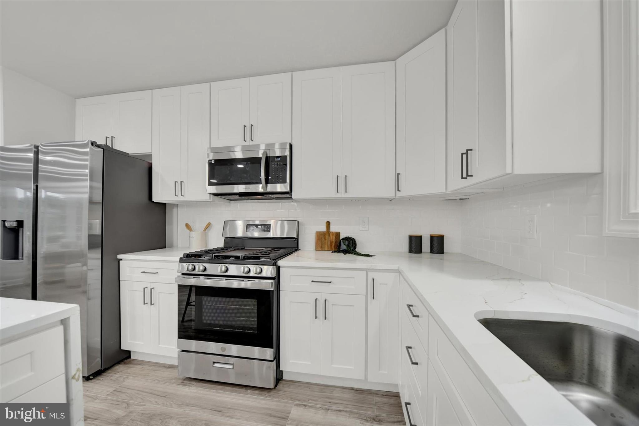 OAKHURST - Residential