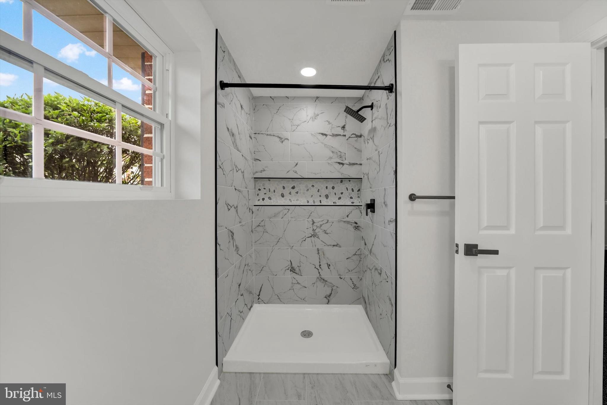 OAKHURST - Residential