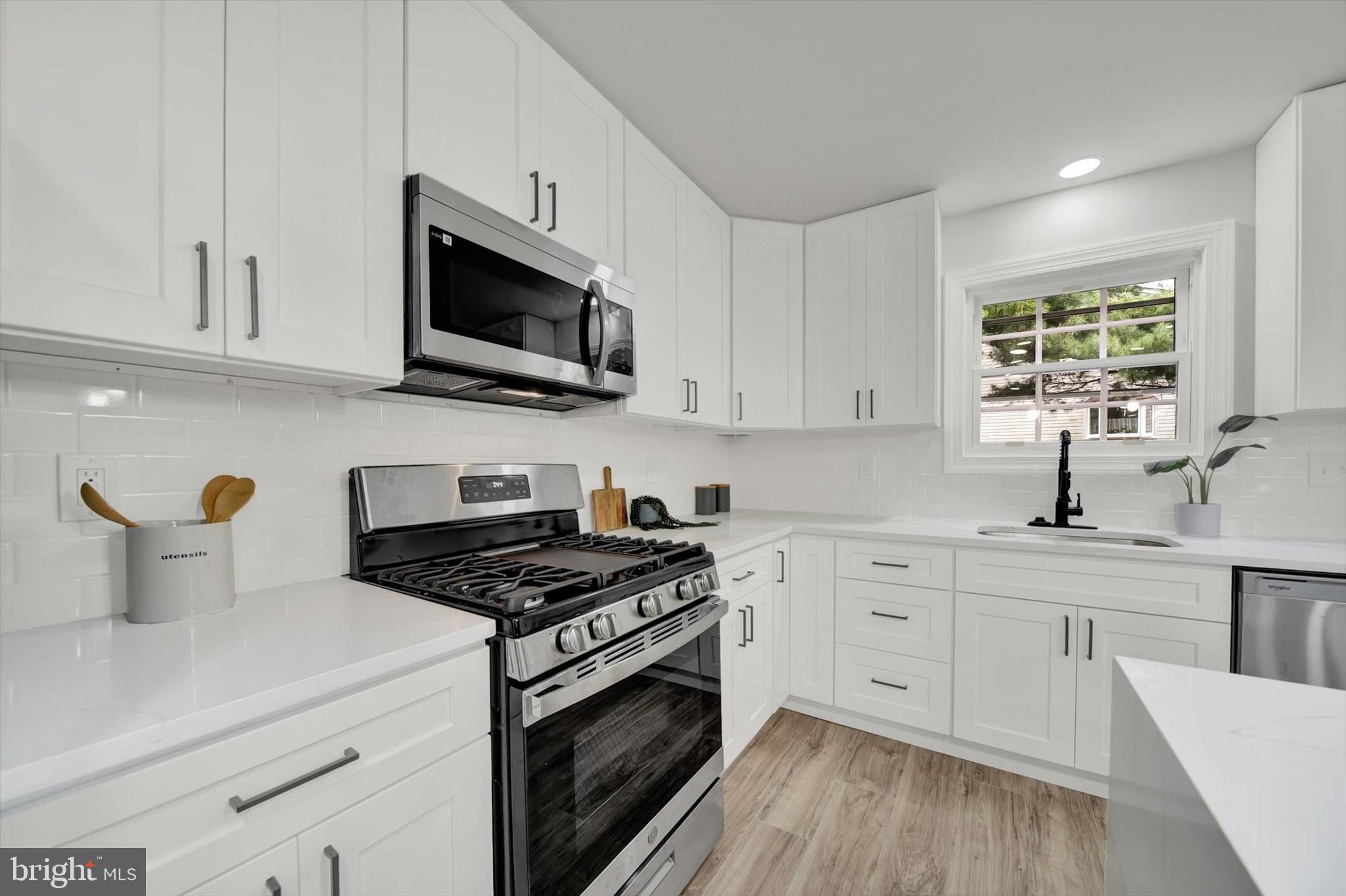 OAKHURST - Residential