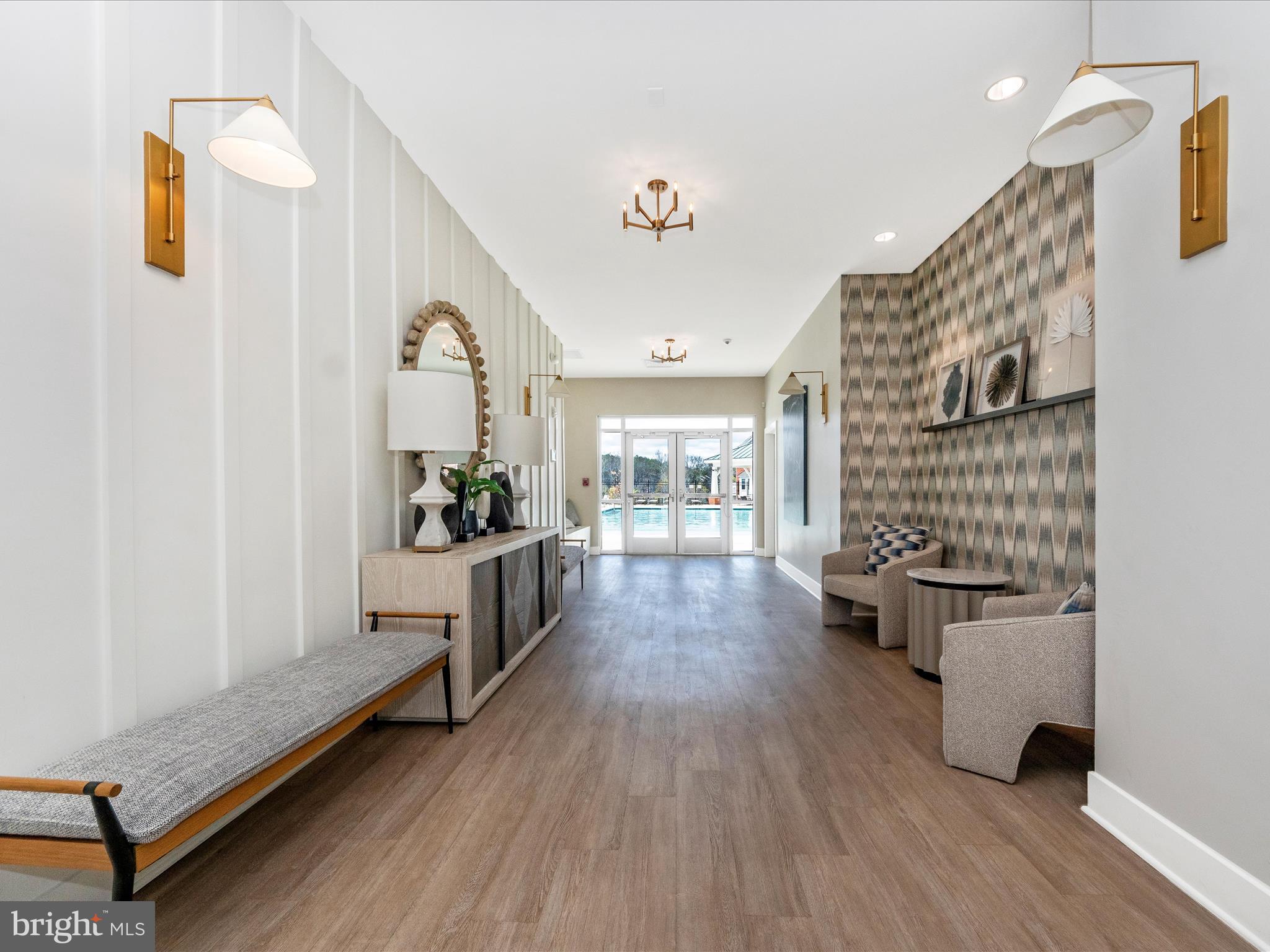 BLUE STREAM - Residential