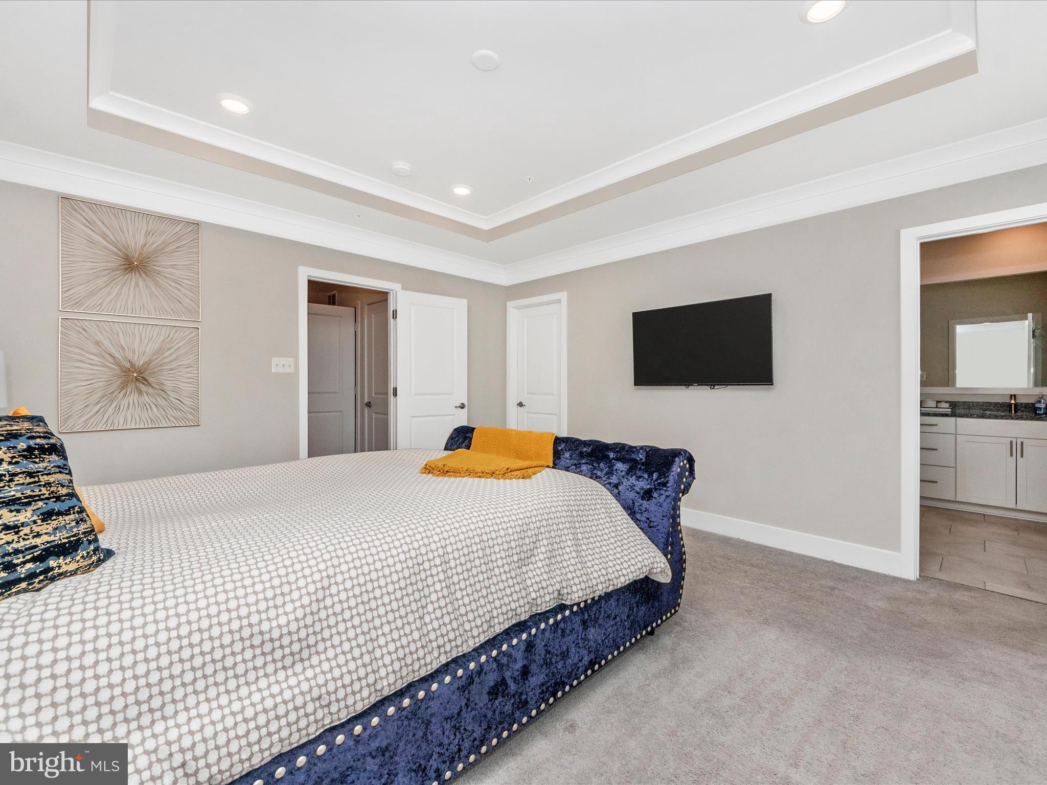 BLUE STREAM - Residential