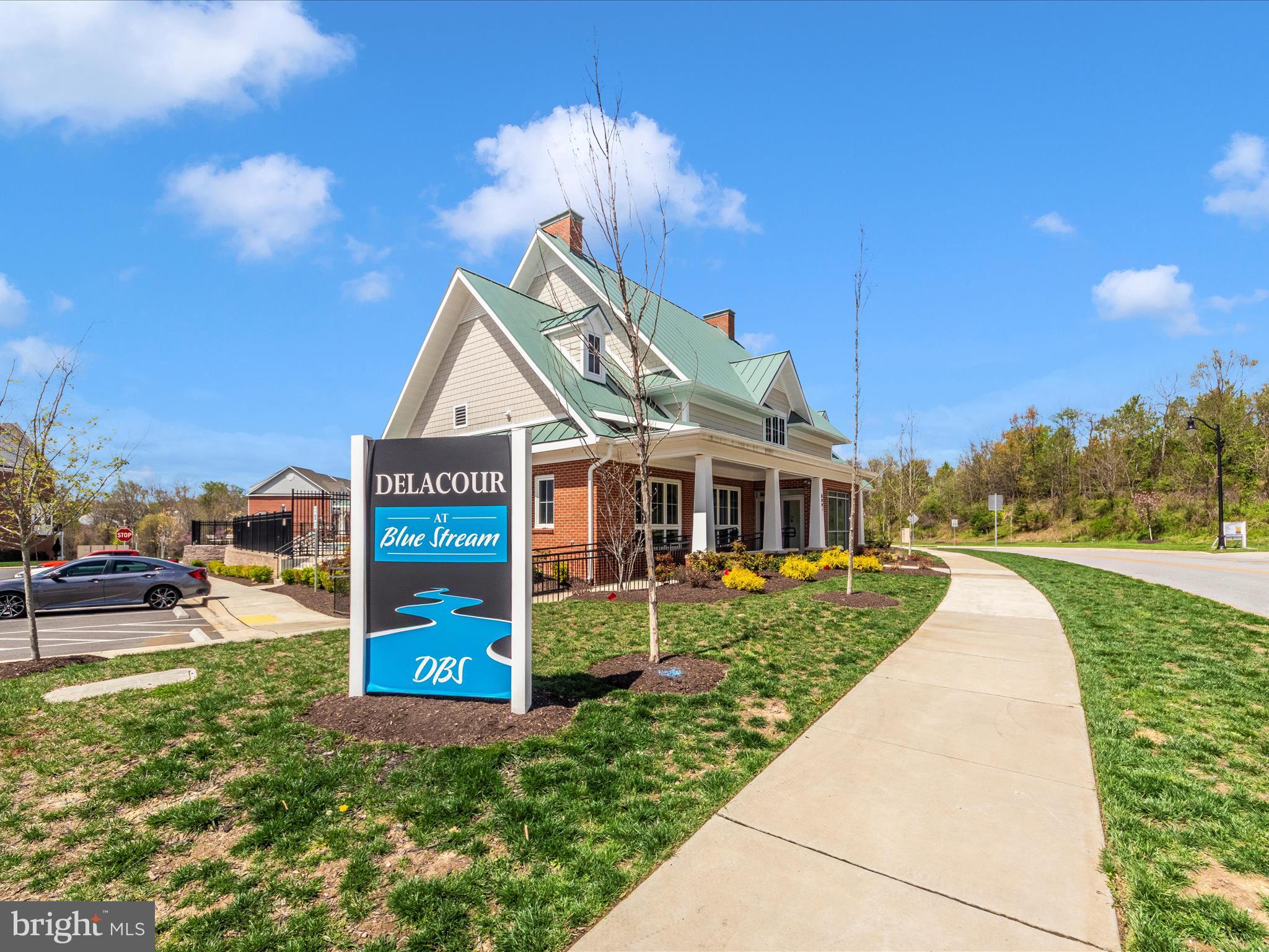 BLUE STREAM - Residential