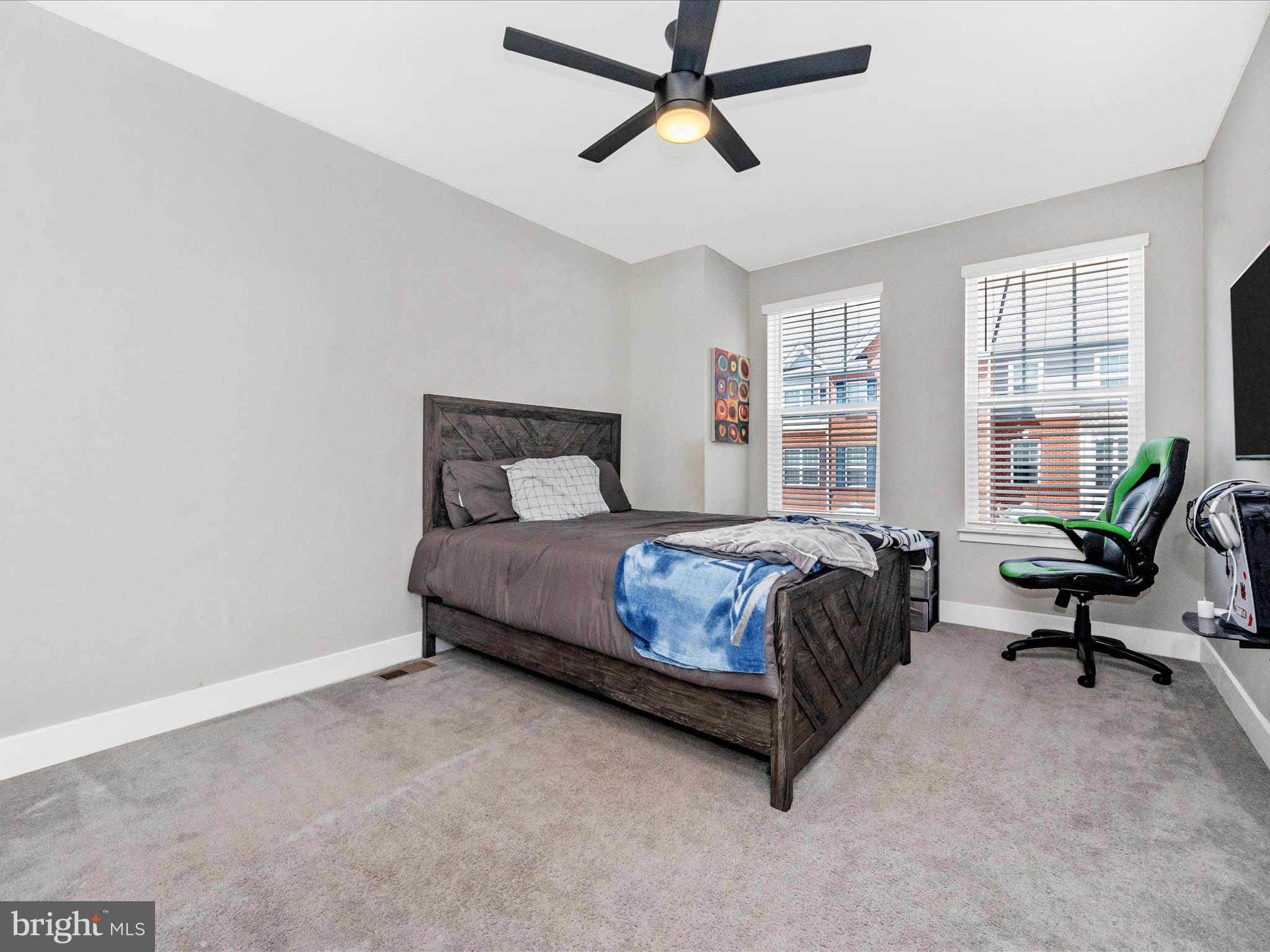 BLUE STREAM - Residential