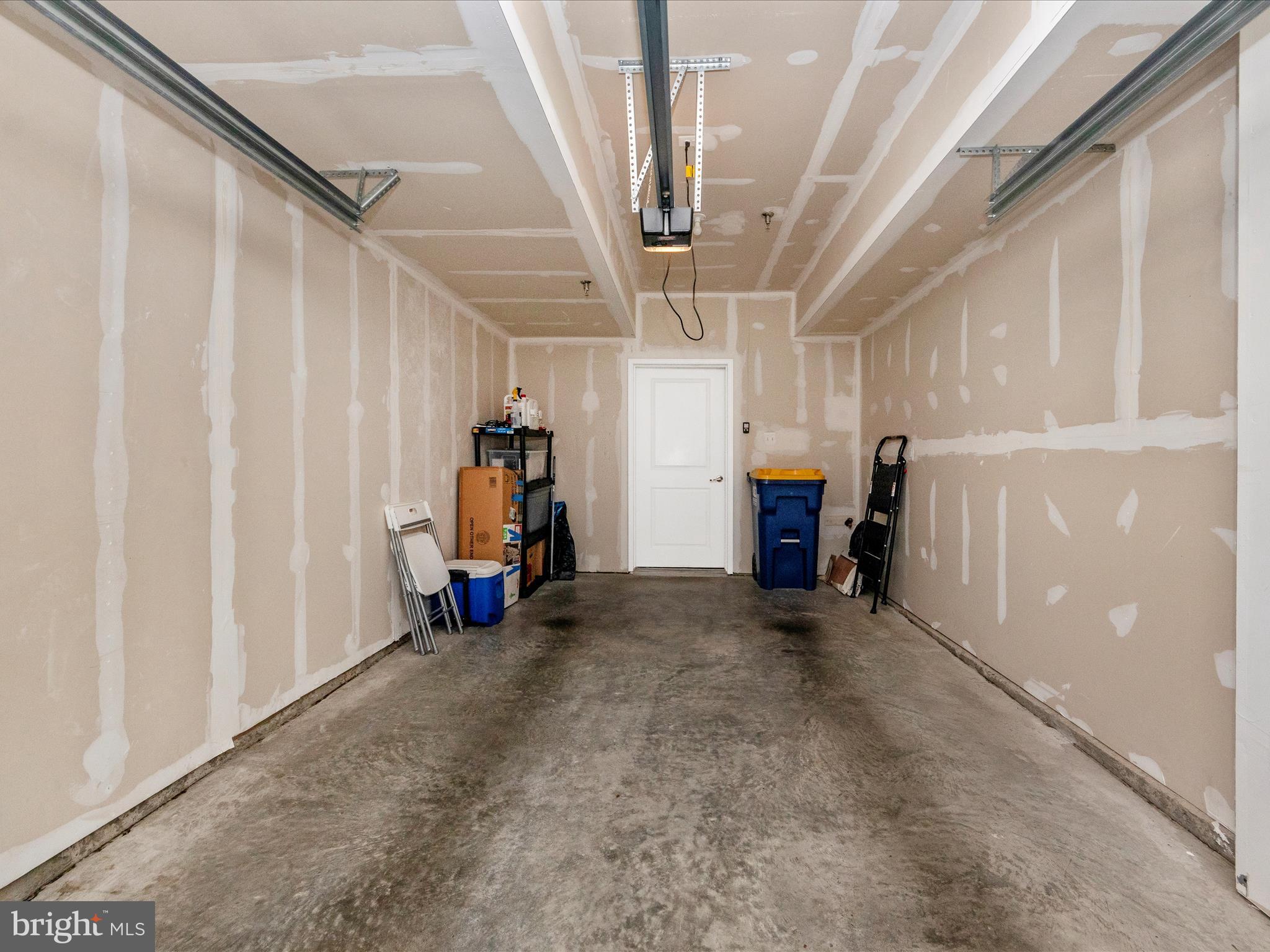 BLUE STREAM - Residential