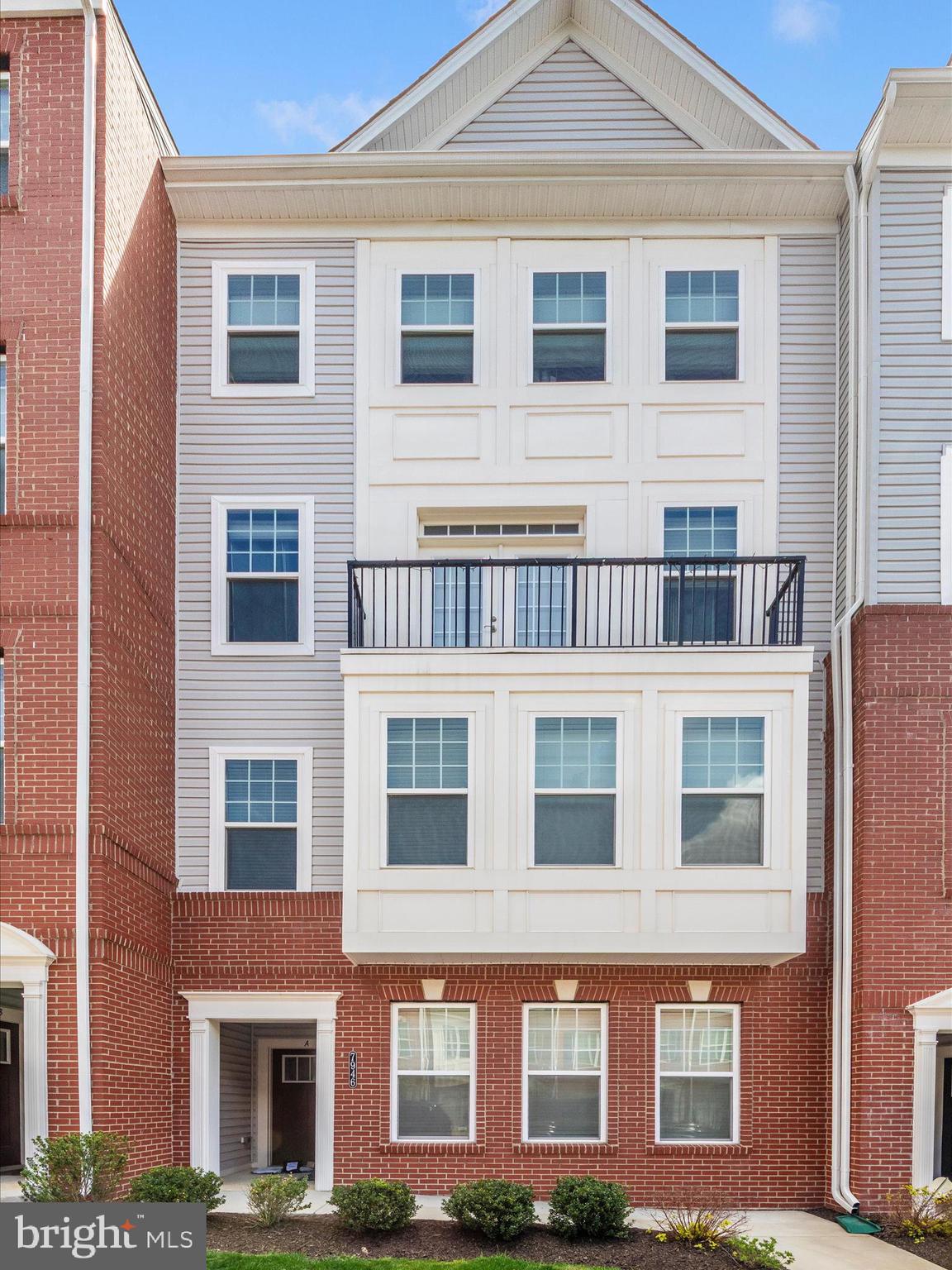 7946 POTTER PLACE 946-B