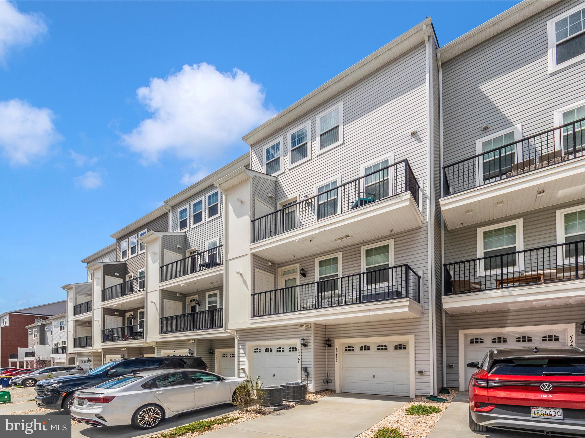 BLUE STREAM - Residential