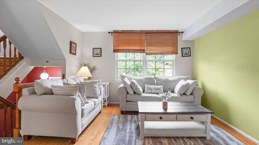 Photo of 6 Drawbridge Court, BALTIMORE, MD 21228 (MLS # MDBC2174040)