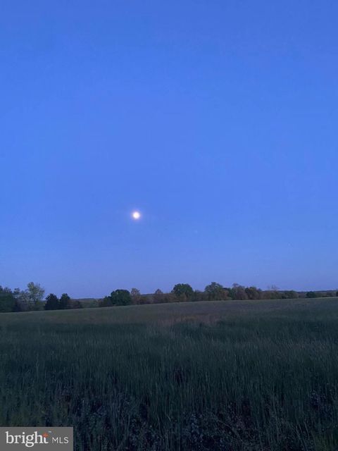 17007 WHITES FERRY ROAD POOLESVILLE MD 20837