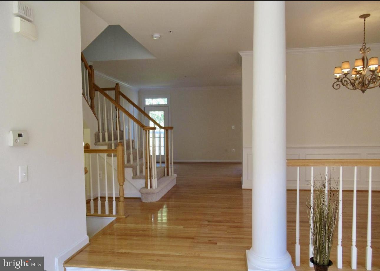 PT ROCKVILLE TWN RES 3 - Residential Lease