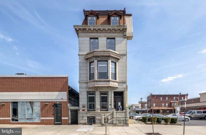 LOWER MOYAMENSING - Residential Lease