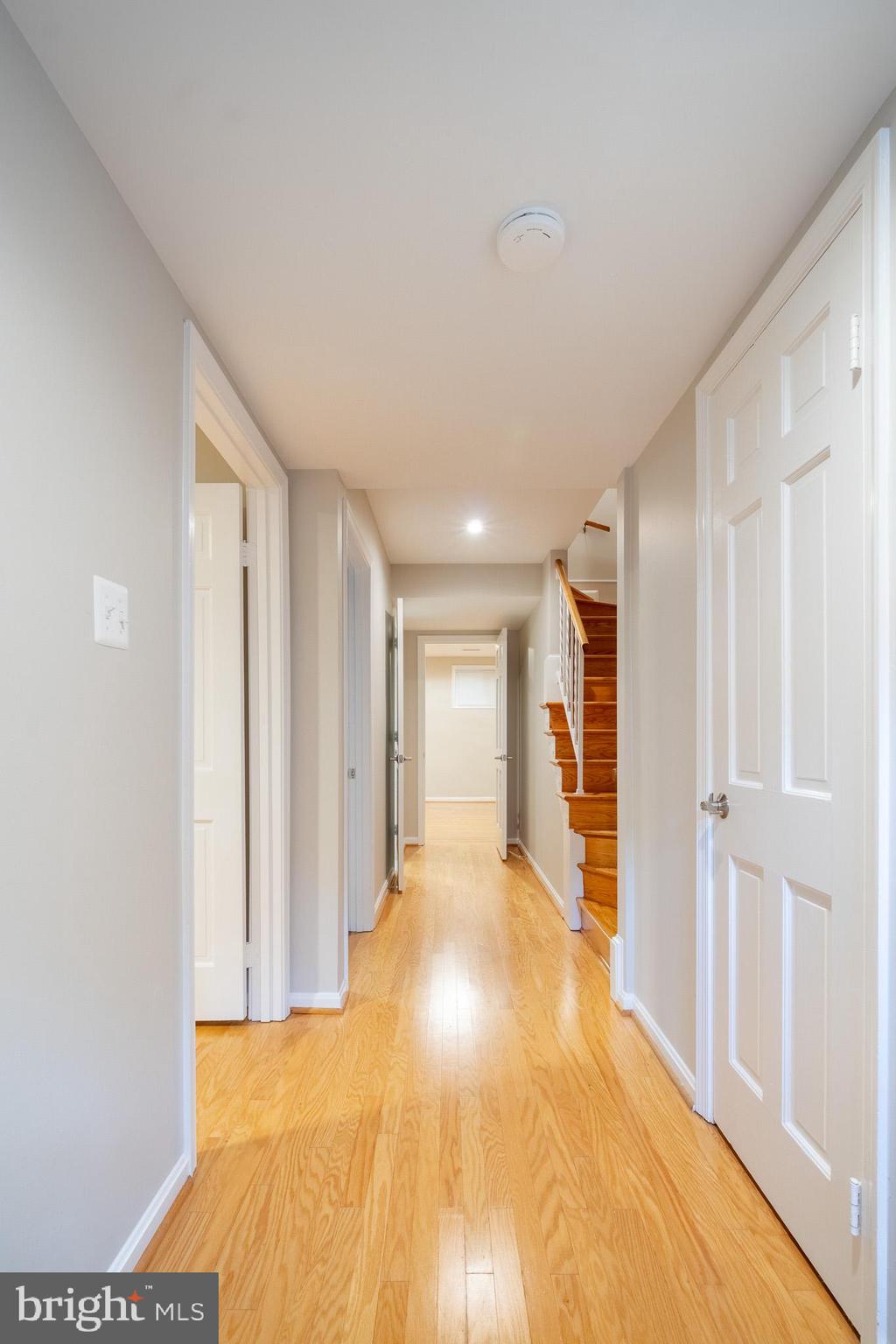 KINGS MANOR TOWNE HOUSES - Residential Lease