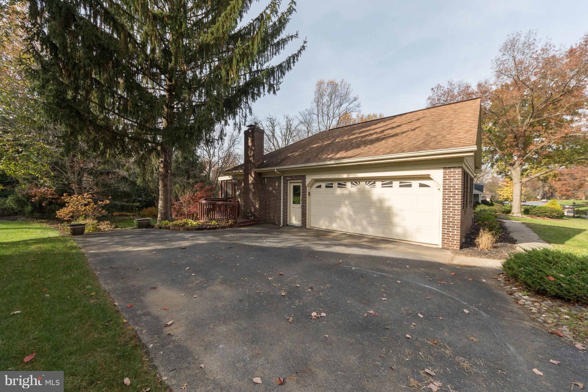 MILL MAR HILLS - Residential