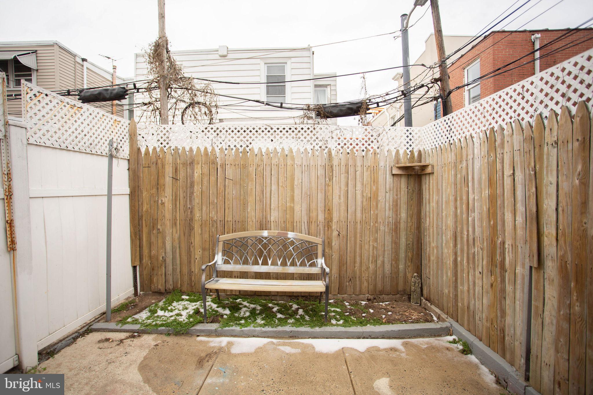 PORT RICHMOND - Residential