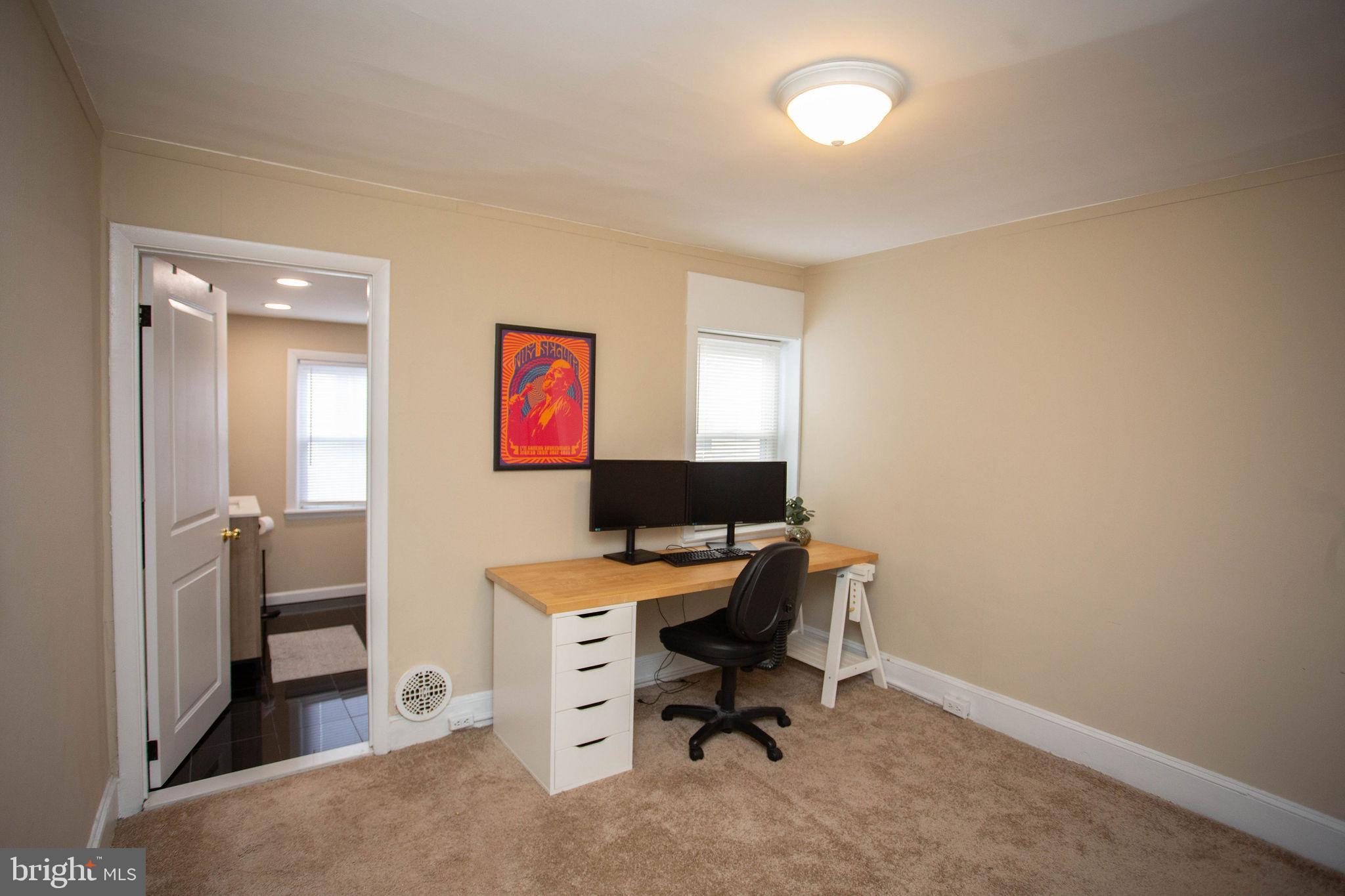 PORT RICHMOND - Residential