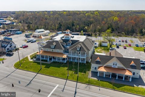 Photo of 4550 Crain Highway, WHITE PLAINS, MD 20695 (MLS # MDCH2053138)