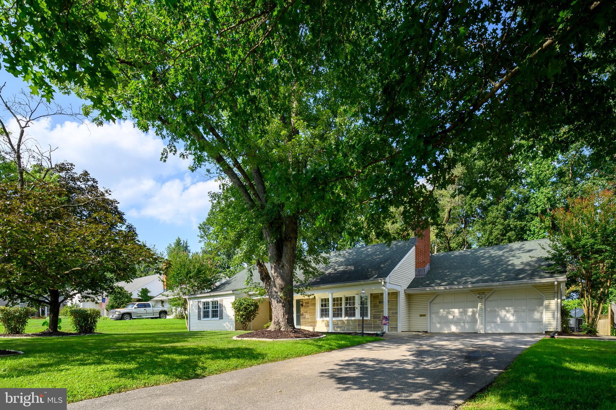 LONGRIDGE AT BELAIR - Residential