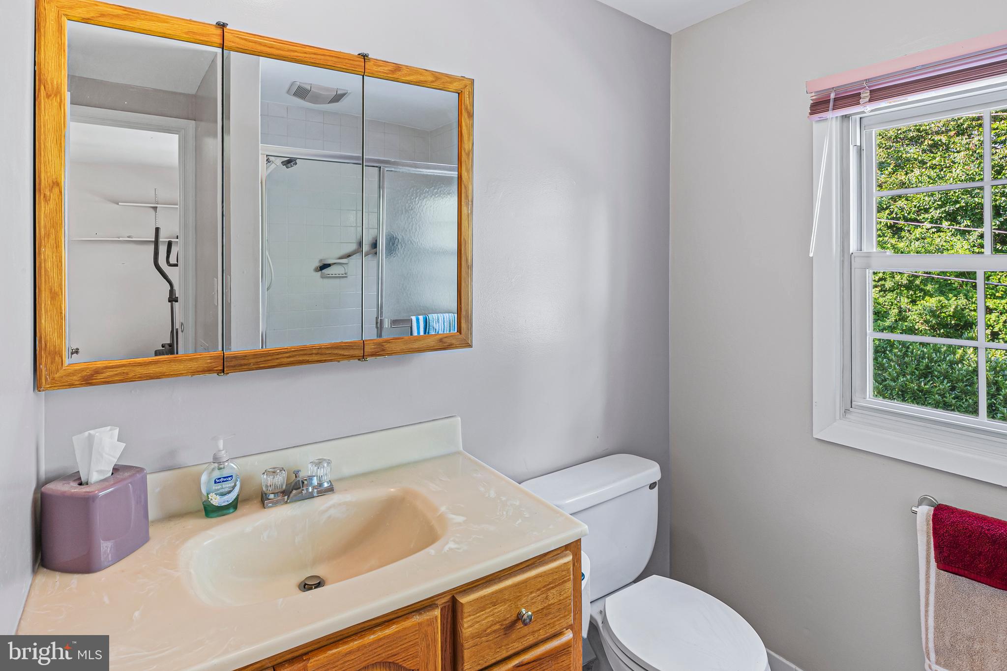 LONGRIDGE AT BELAIR - Residential