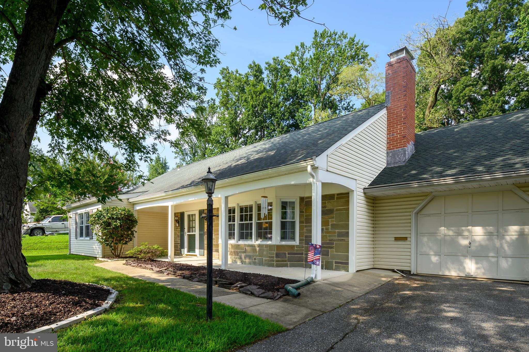 LONGRIDGE AT BELAIR - Residential