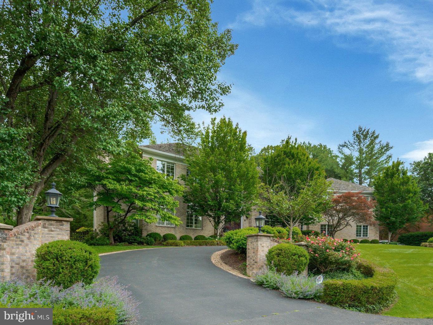 GEORGETOWN PLACE - Residential