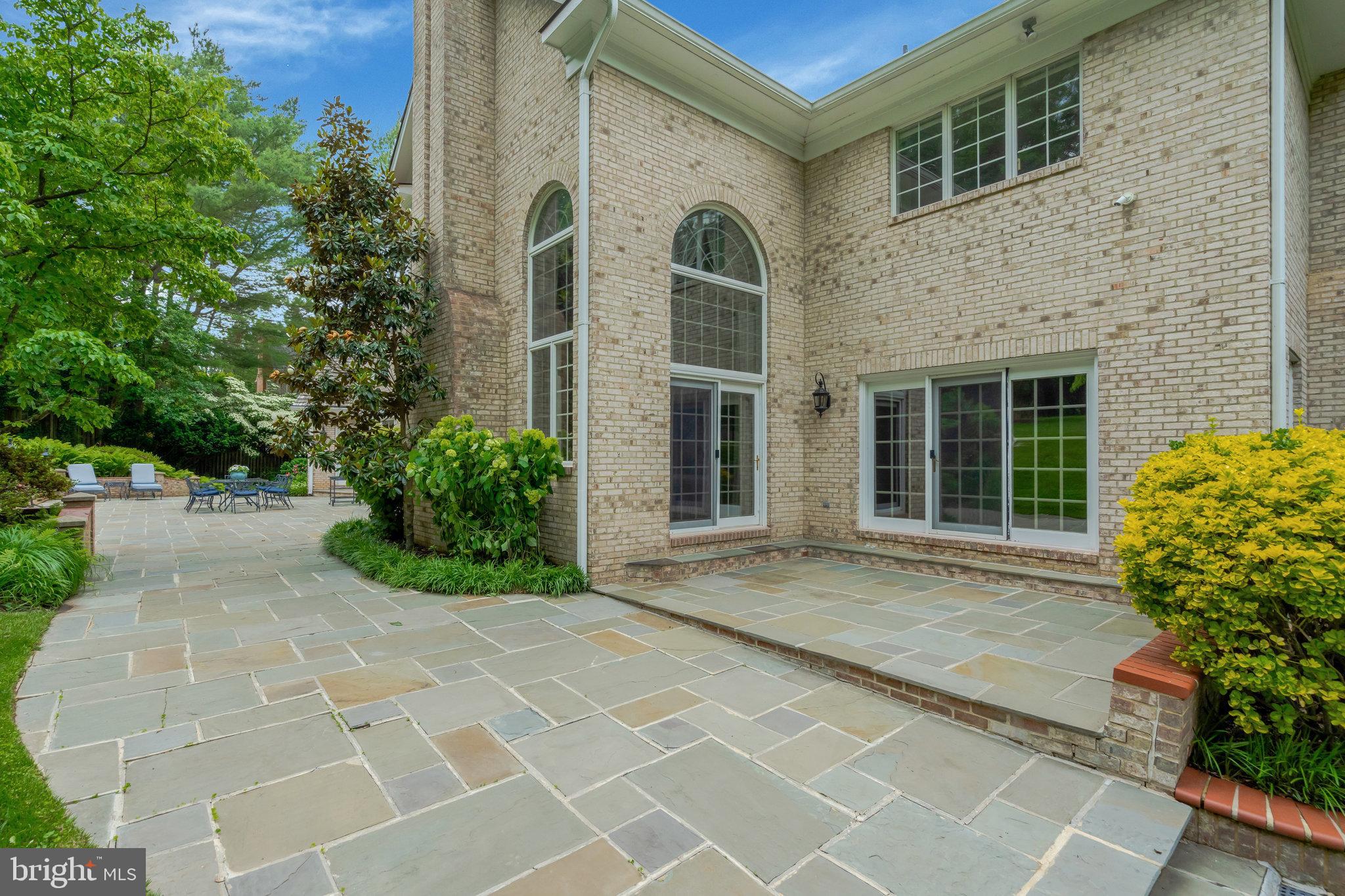 GEORGETOWN PLACE - Residential