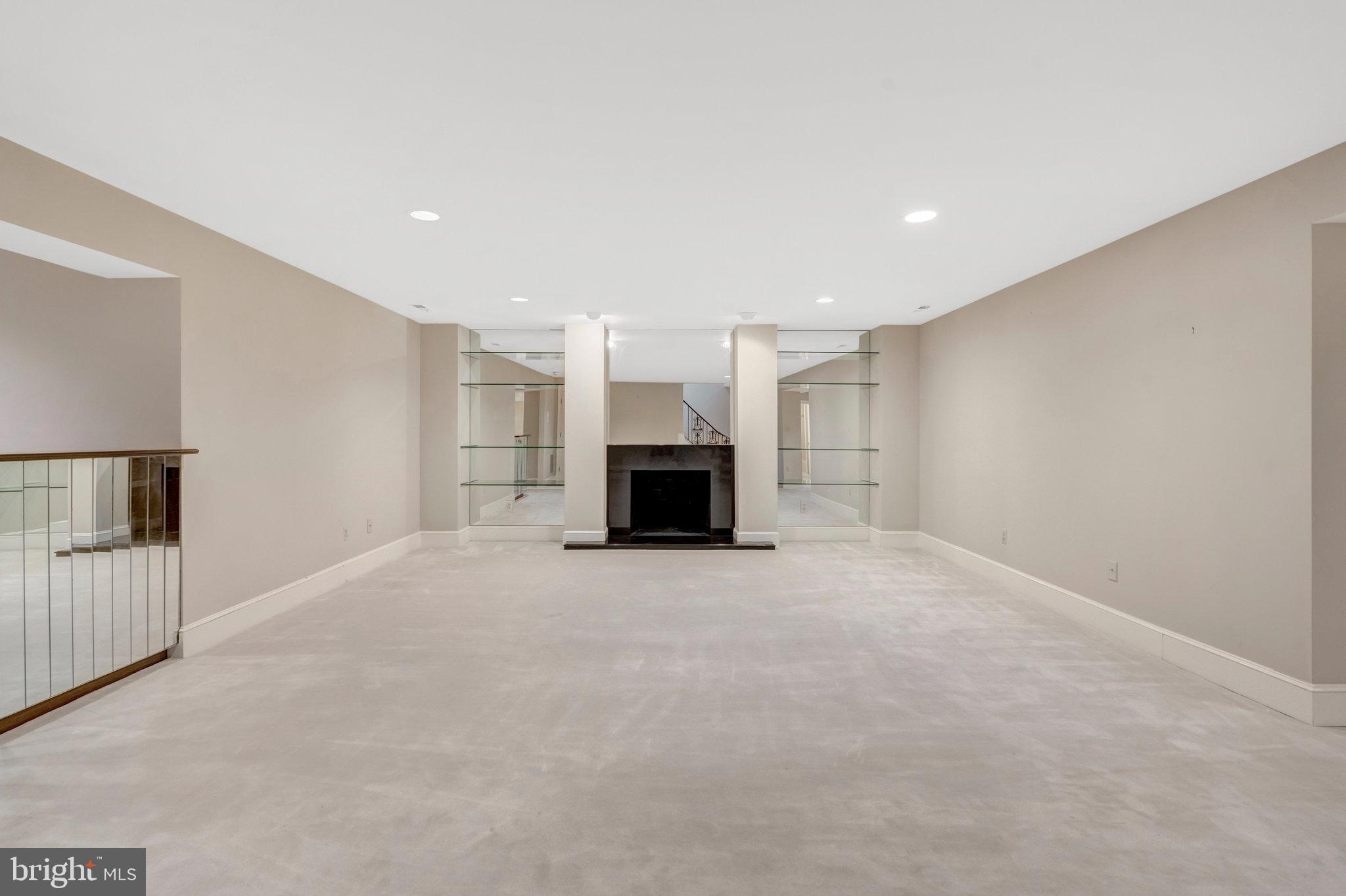 GEORGETOWN PLACE - Residential