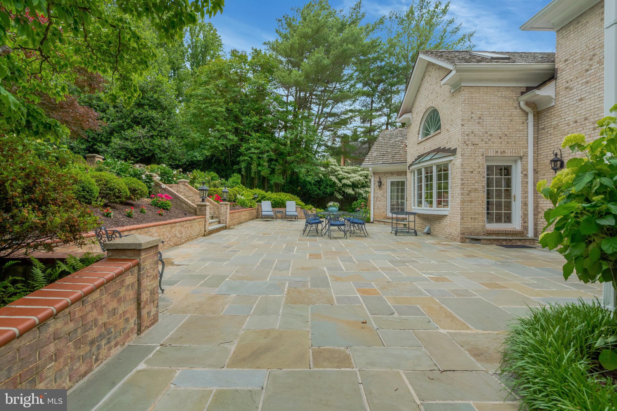 GEORGETOWN PLACE - Residential