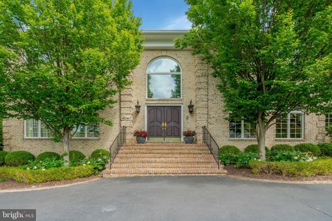 8013 GREENWICH WOODS DRIVE MCLEAN VA 22102