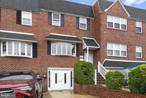 Photo of 9865 Garvey Drive, PHILADELPHIA, PA 19114 (MLS # PAPH2560910)