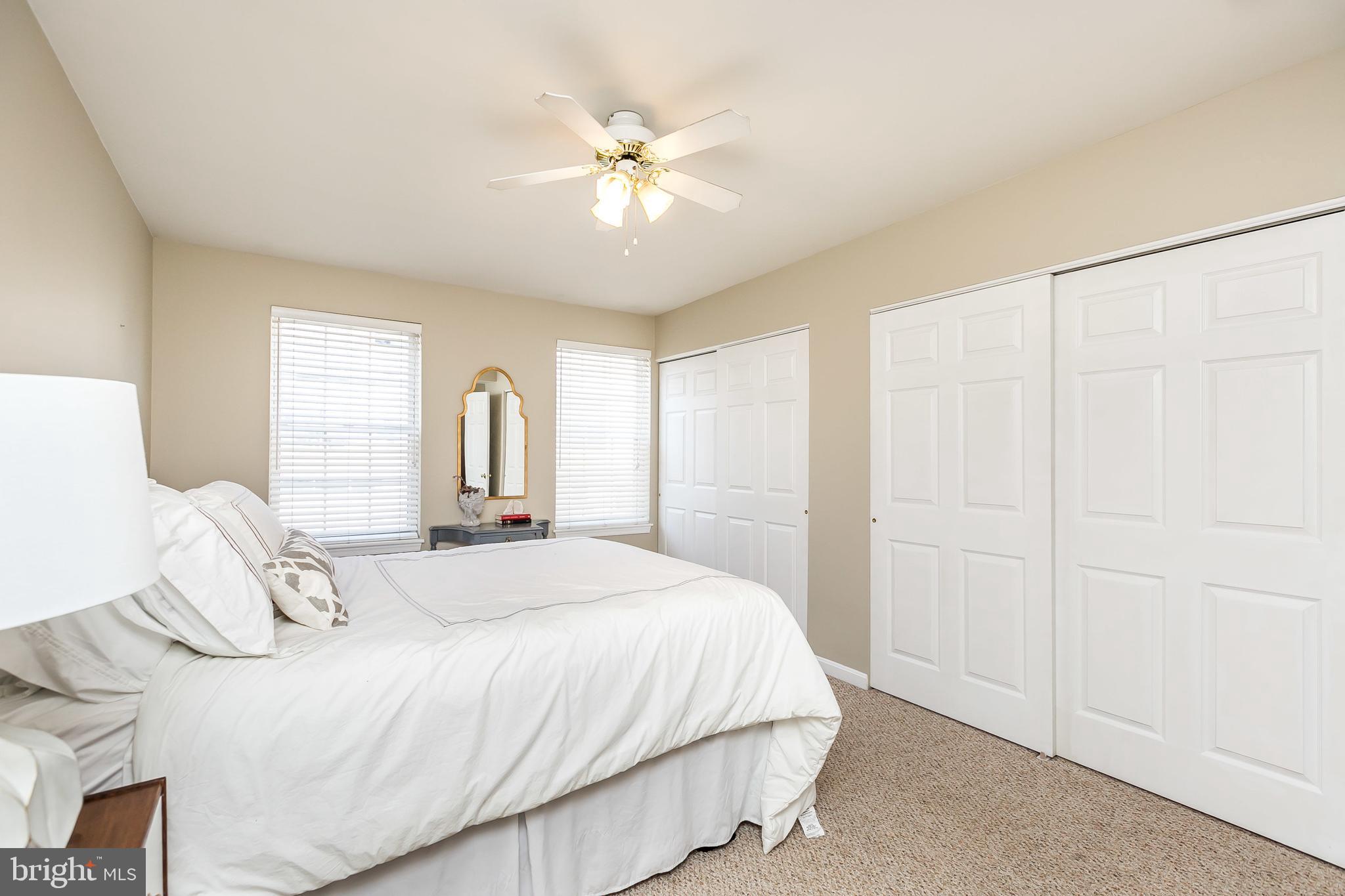 LOCUST POINT - Residential